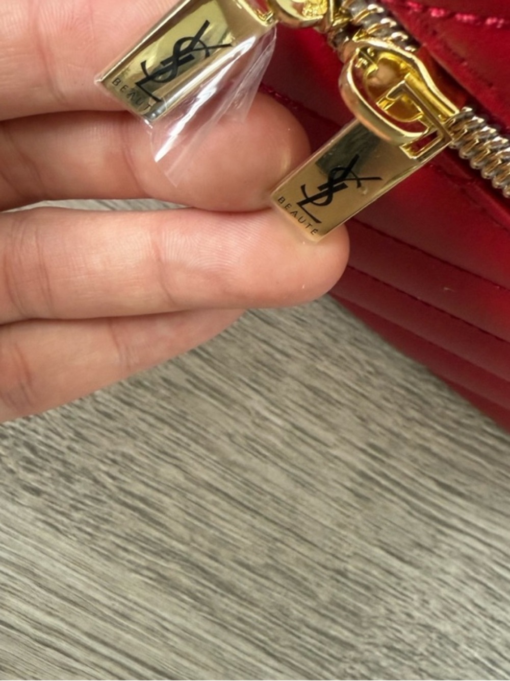 NEW Yves Saint Laurent Beauty QUILTED TRUNK VANITY CASE ⭐️ - Picture 10 of 13